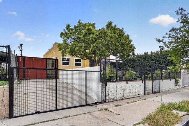 621 Morrison St in San Diego, CA - Building Photo - Building Photo