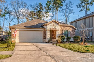 4409 Longleaf Timbers Ct in Panorama Village, TX - Building Photo - Building Photo