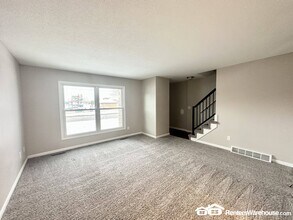 4926 Madison Ave in Des Moines, IA - Foto de edificio - Building Photo