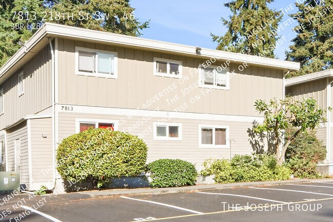 property at 7813 218th St SW