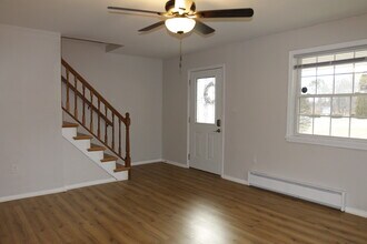 1 Lexington Ct in Wilkes-Barre, PA - Building Photo - Building Photo