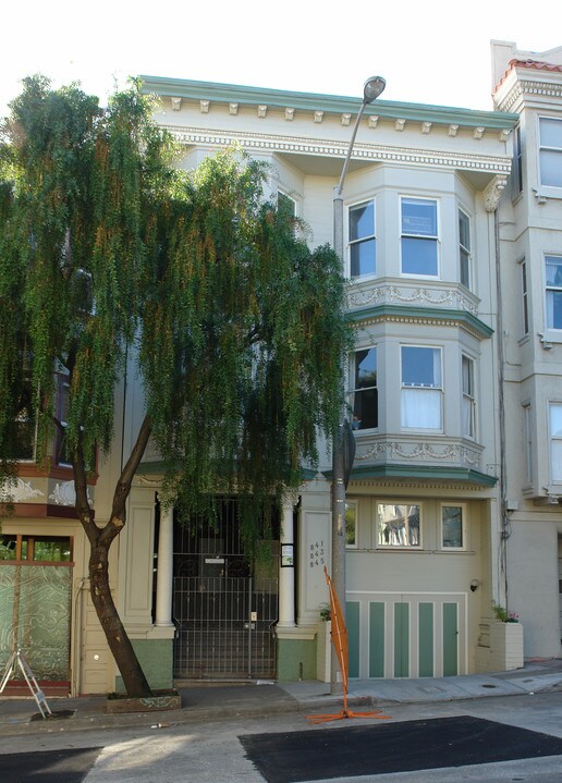 841-843 14th St in San Francisco, CA - Building Photo