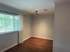 1407 W 39th 1/2 St in Austin, TX - Building Photo - Building Photo