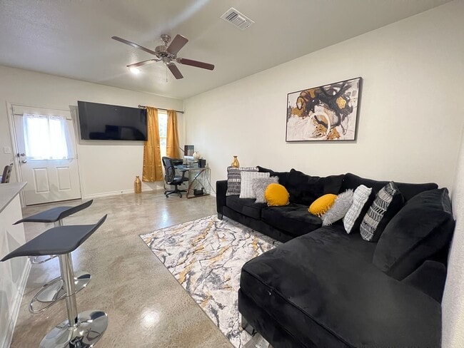 1813 Emma Naylor Ct in Harker Heights, TX - Building Photo - Building Photo