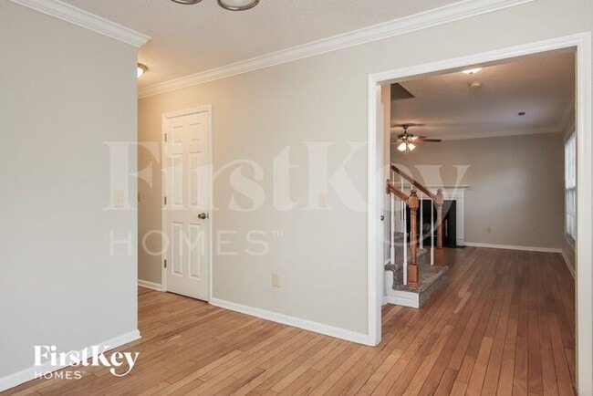 5523 Westerborne Dr in Greensboro, NC - Building Photo - Building Photo