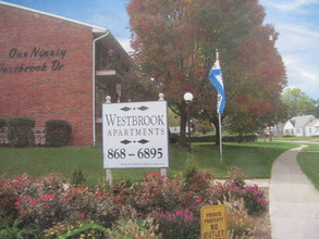 Westbrook Apartments in Hamilton, OH - Foto de edificio - Building Photo