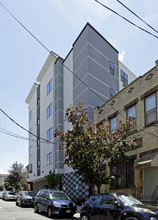 561 56th St in West New York, NJ - Building Photo - Building Photo