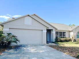 3418 Sterling Lake Cir in Oviedo, FL - Building Photo