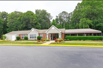 6 Hackberry Pl, Unit Citrine in Hampton, VA - Foto de edificio - Building Photo