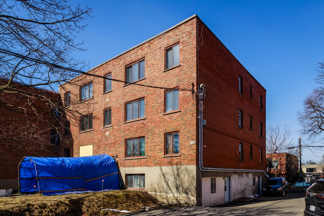 4651 Linton Av in Montréal, QC - Building Photo