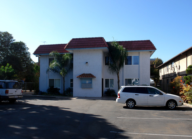 Casa SeClusa Apartments in Chula Vista, CA - Building Photo - Building Photo