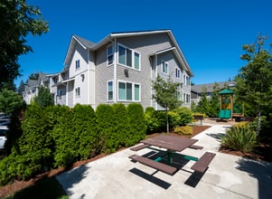 DubSea Apartments | Modern Apartment Homes in Seattle, WA - Building Photo - Building Photo