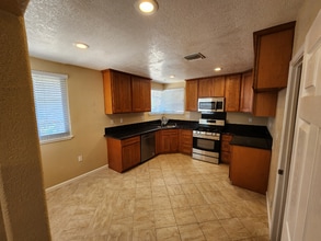 3994 69th St in Sacramento, CA - Building Photo - Building Photo