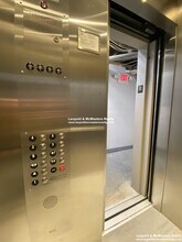 1114 Commonwealth Ave, Unit 2 in Boston, MA - Building Photo - Building Photo