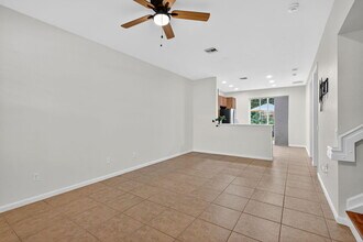 7458 Sarentino Ln in Boynton Beach, FL - Building Photo - Building Photo