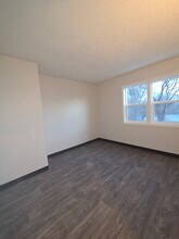 434 NW 15th St in Pendleton, OR - Building Photo - Building Photo