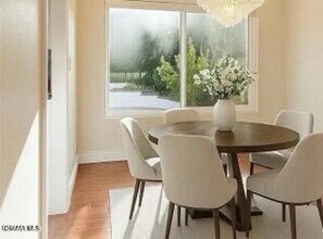 1885 Fallview Rd in Thousand Oaks, CA - Building Photo - Building Photo