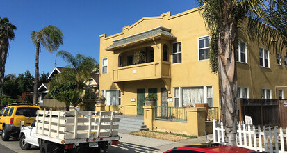 1113 Pacific Ave in Long Beach, CA - Building Photo - Building Photo