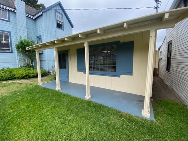 134 18th St in Pacific Grove, CA - Building Photo - Building Photo