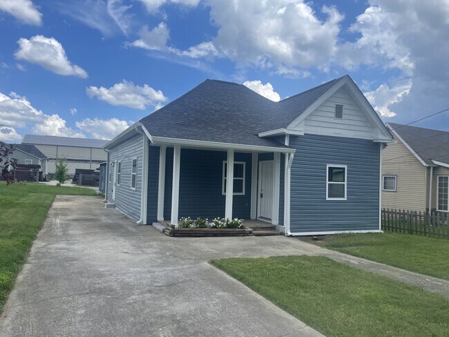 property at 1616 8th Ave