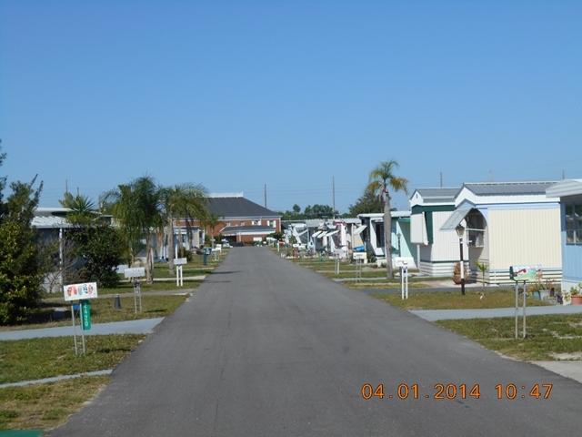 Lakeview Mobile Court in Sebring, FL - Building Photo - Other