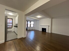 20 Fifth Avenue, Unit 6D in New York, NY - Building Photo