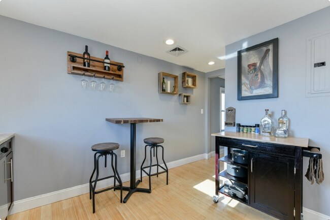 1 Telegraph St-Unit -Unit 2 in Boston, MA - Building Photo - Building Photo