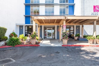 Marymount Manor in Redwood City, CA - Building Photo - Building Photo