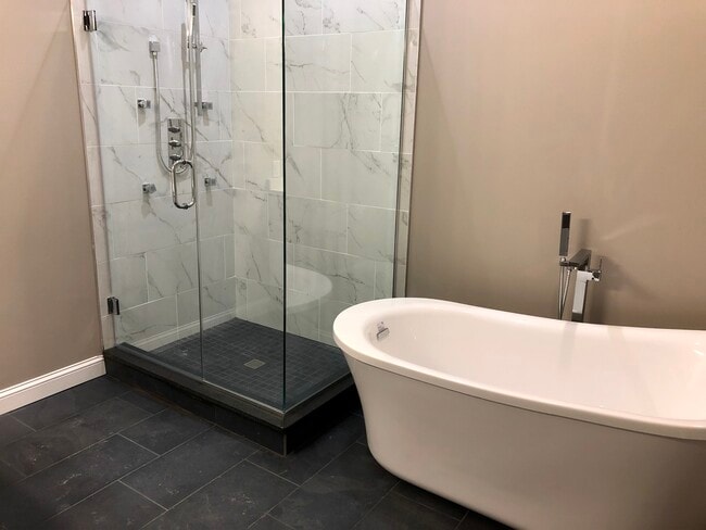 108 N Washington Ave, Unit 902 in Scranton, PA - Building Photo - Building Photo