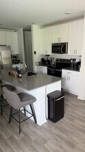 1094 Cabot Cliffs Dr in Daytona Beach, FL - Building Photo - Building Photo