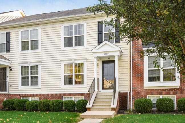 6177 Needletail Rd in Columbus, OH - Foto de edificio - Building Photo