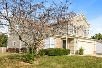 11940 Jesterwood Dr in Fishers, IN - Foto de edificio - Building Photo