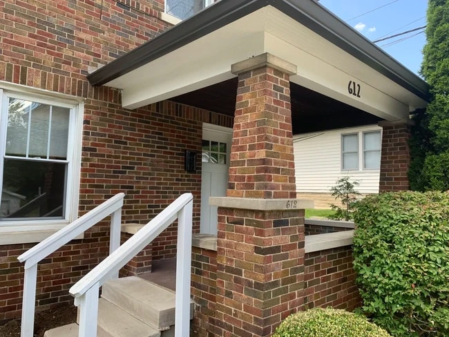 612 S Grant St in Bloomington, IN - Building Photo - Building Photo