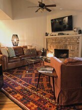 7640 W Greenway Blvd, Unit 3k in Dallas, TX - Building Photo - Building Photo
