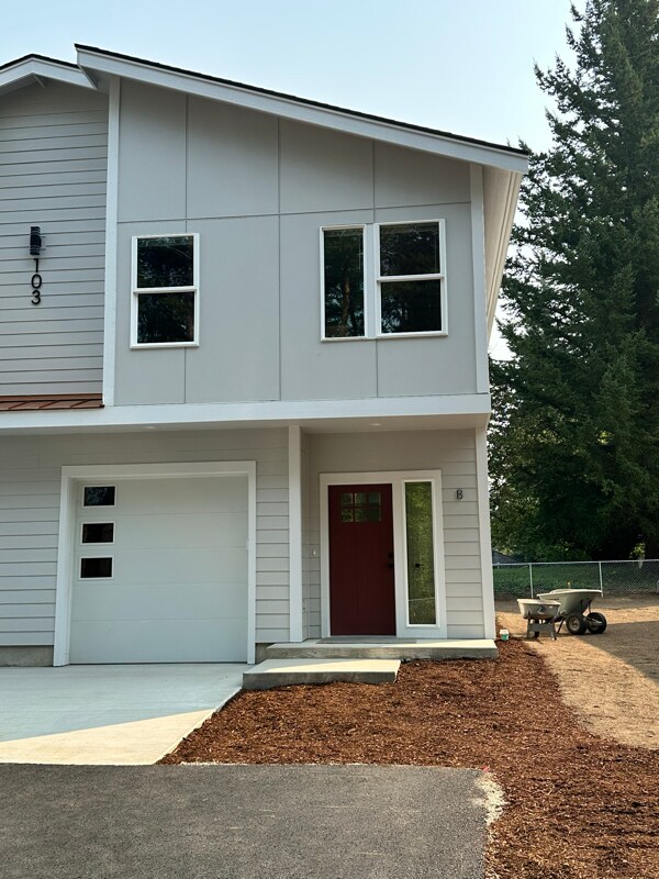 103 Everson Goshen Rd in Everson, WA - Building Photo - Building Photo