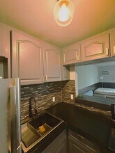 1441 Lincoln Rd, Unit 217 in Miami Beach, FL - Building Photo - Building Photo