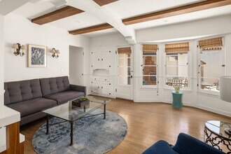 1116 S La Jolla Ave in Los Angeles, CA - Building Photo - Building Photo