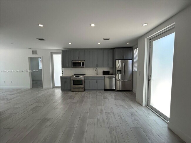 property at 3823 Thomas Ave