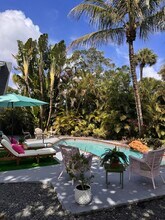 1256 Palmetto Rd in Haverhill, FL - Building Photo - Building Photo