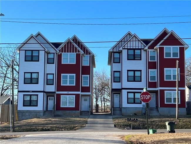 1569 Brooks Ave in Fayetteville, AR - Building Photo - Building Photo