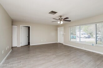 447 Count St in Melbourne, FL - Building Photo - Building Photo