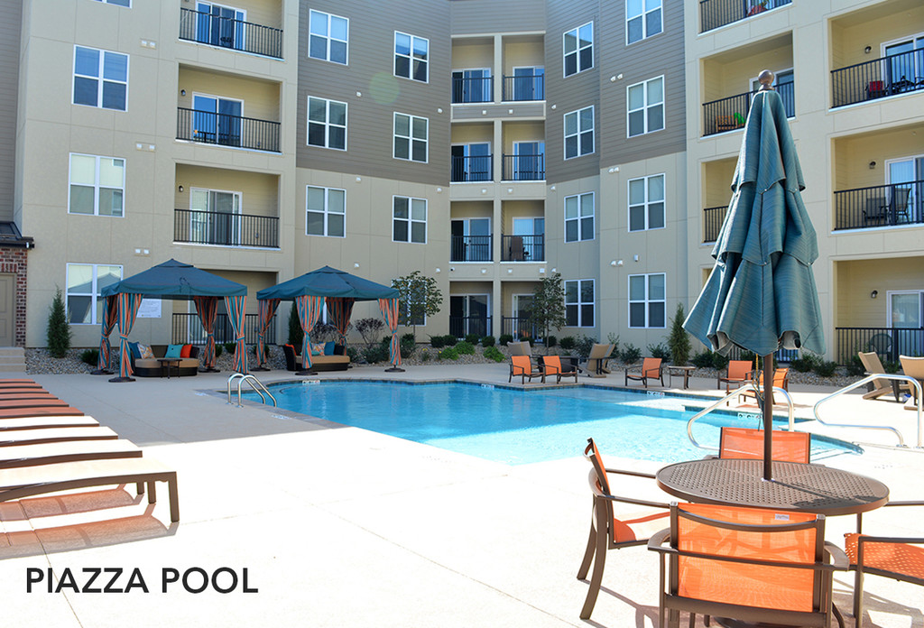 Piazza on West Pine Apartments in St. Louis, MO