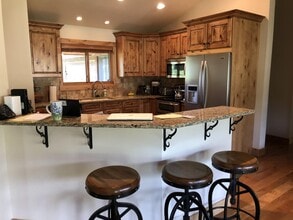 3355 E Horse Creek Rd in Jackson, WY - Building Photo - Building Photo