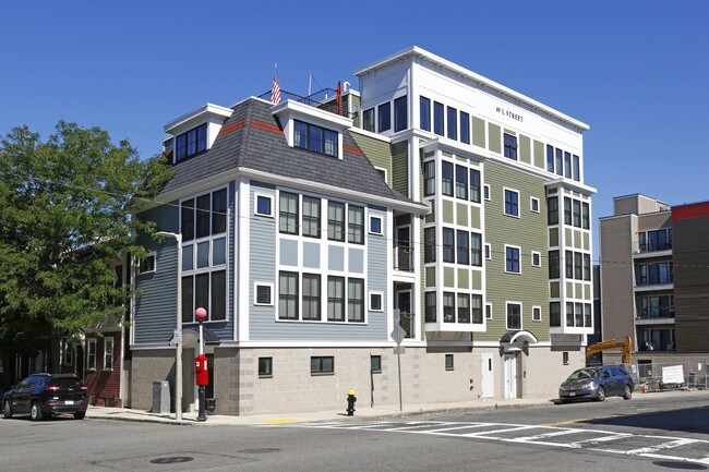 49 L St in South Boston, MA - Foto de edificio - Building Photo