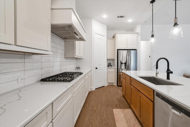 property at 20710 Via Giulia Ct