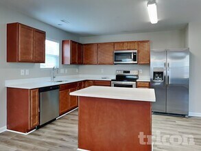 312 Sequoia Dr in Clayton, NC - Building Photo - Building Photo