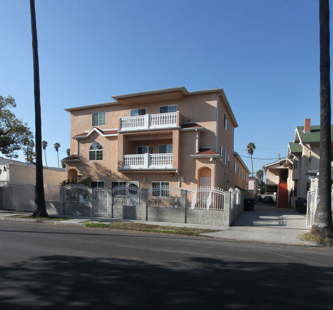 1515 N Kingsley Dr in Los Angeles, CA - Foto de edificio - Building Photo