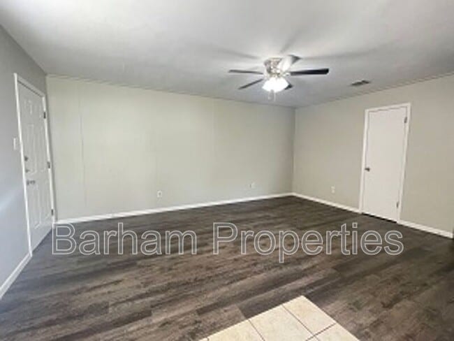 318 Houston St in Nacogdoches, TX - Building Photo - Building Photo