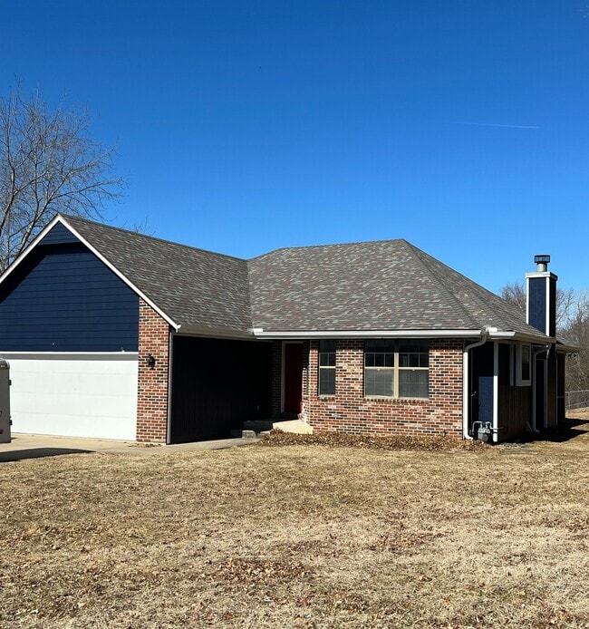 property at 505 Mallory Ct