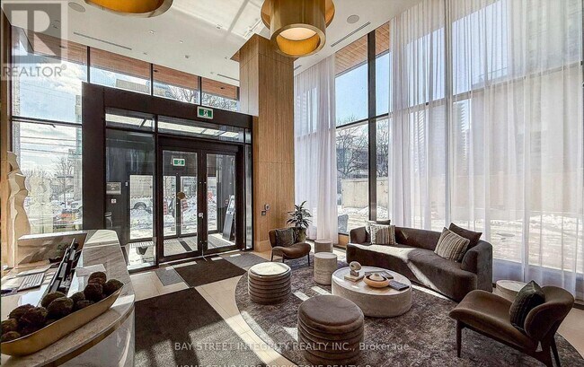 36 Olive Ave in Toronto, ON - Building Photo - Building Photo